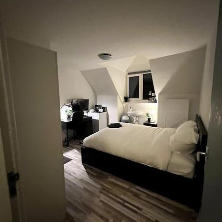 Room 404 - Eindhoven - By T&S. Dış mekan fotoğraf